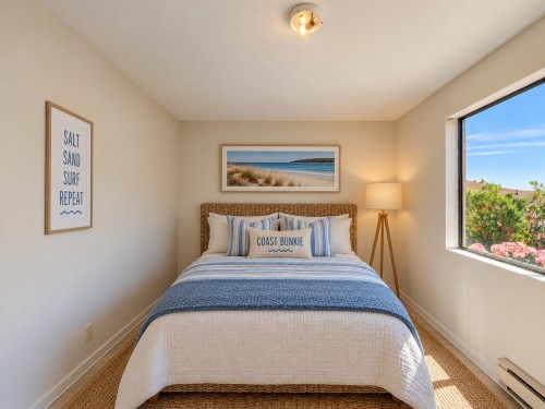 6577 Sunshine Coast Highway, Sechelt, BC 