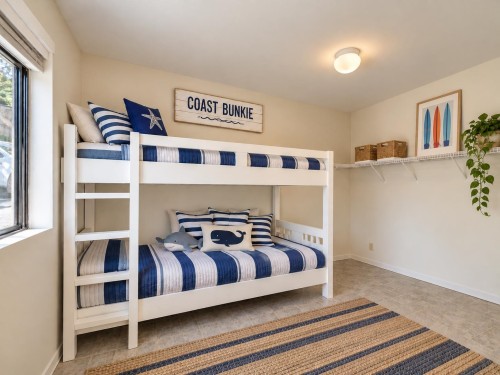 6577 Sunshine Coast Highway, Sechelt, BC 