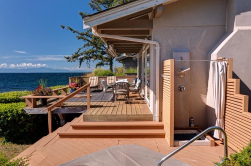 6577 Sunshine Coast Highway, Sechelt, BC 