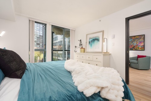 807-1238 Melville Street, Vancouver, BC 