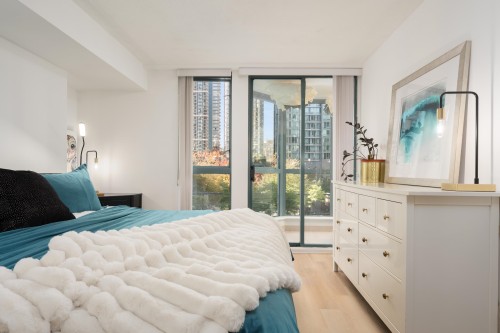 807-1238 Melville Street, Vancouver, BC 