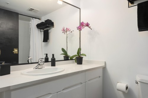 807-1238 Melville Street, Vancouver, BC 