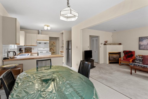 1678 13Th Avenue E, Vancouver, BC 