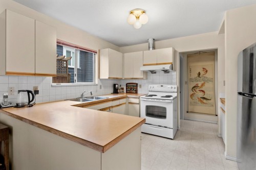 1678 13Th Avenue E, Vancouver, BC 