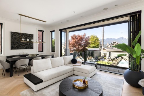 2865 Trinity Street, Vancouver, BC 