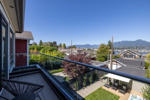 2865 Trinity Street, Vancouver, BC 