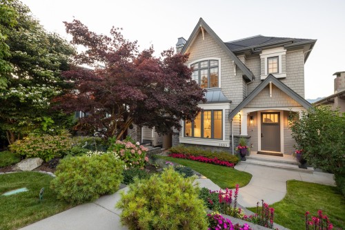 2865 Trinity Street, Vancouver, BC 