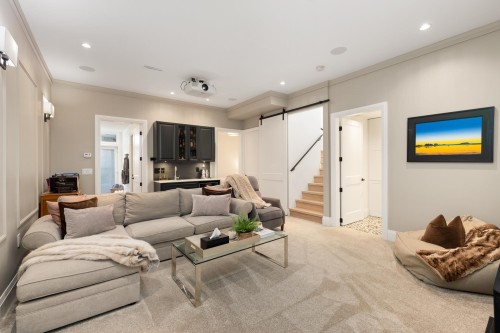 2865 Trinity Street, Vancouver, BC 