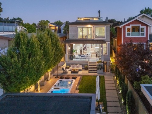 2865 Trinity Street, Vancouver, BC 
