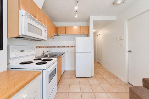 403-1367 Alberni Street, Vancouver, BC 