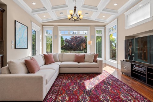 2360 Jefferson Avenue, West Vancouver, BC 