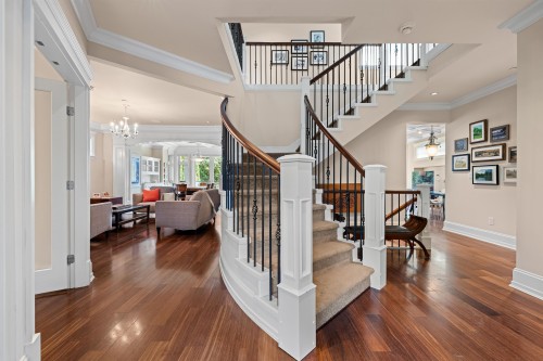 2360 Jefferson Avenue, West Vancouver, BC 