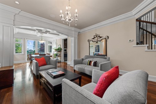 2360 Jefferson Avenue, West Vancouver, BC 