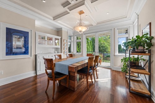 2360 Jefferson Avenue, West Vancouver, BC 