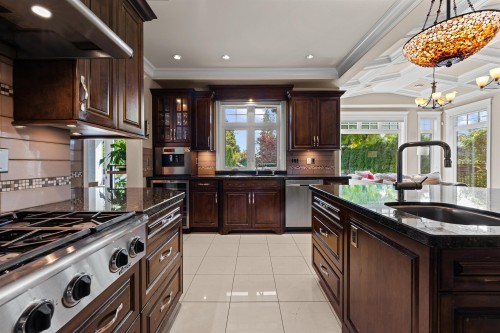 2360 Jefferson Avenue, West Vancouver, BC 