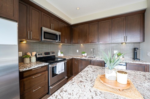 125-1460 Southview Street, Coquitlam, BC 