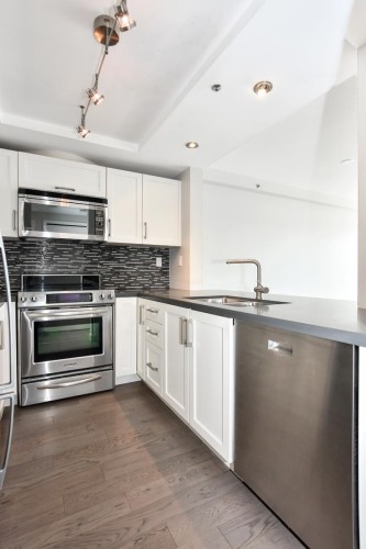 503-1008 Beach Avenue, Vancouver, BC 
