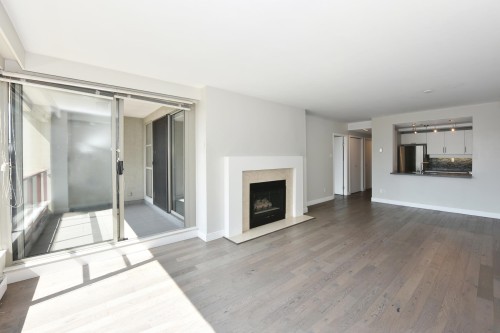 503-1008 Beach Avenue, Vancouver, BC 