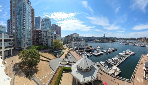 503-1008 Beach Avenue, Vancouver, BC 