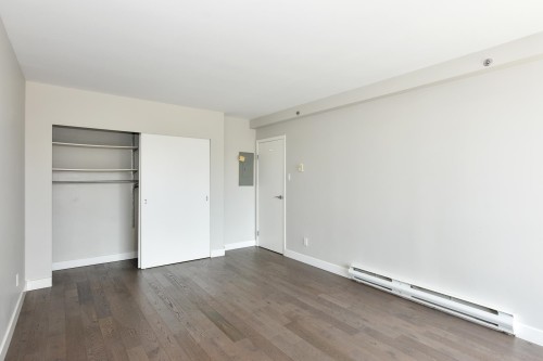 503-1008 Beach Avenue, Vancouver, BC 