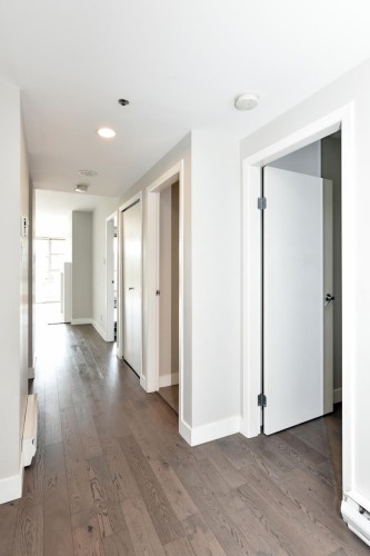 503-1008 Beach Avenue, Vancouver, BC 