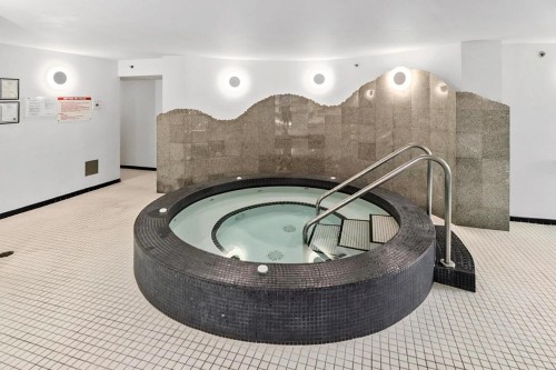 503-1008 Beach Avenue, Vancouver, BC 