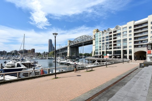503-1008 Beach Avenue, Vancouver, BC 