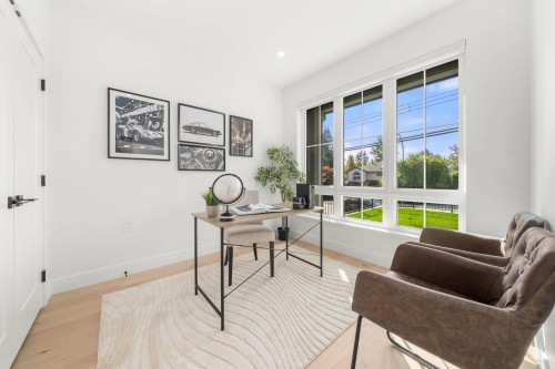 1350 Ross Road, North Vancouver, BC 