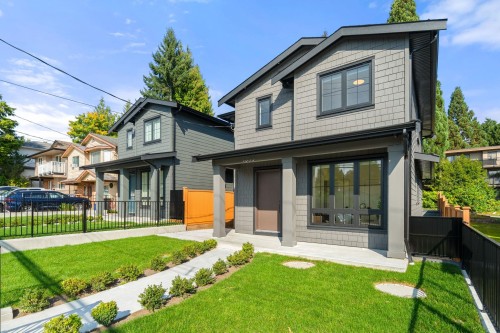 1350 Ross Road, North Vancouver, BC 