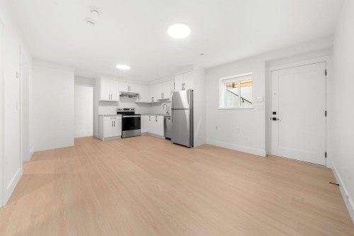 1350 Ross Road, North Vancouver, BC 