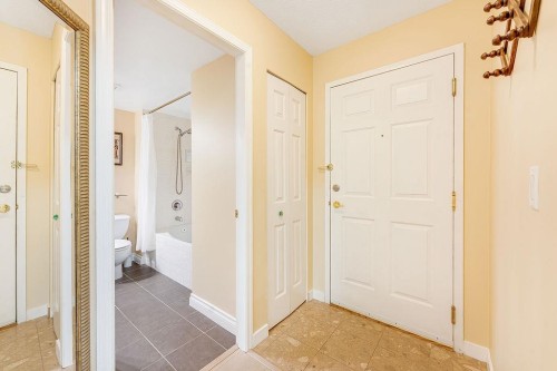 205-6860 Rumble Street, Burnaby, BC 