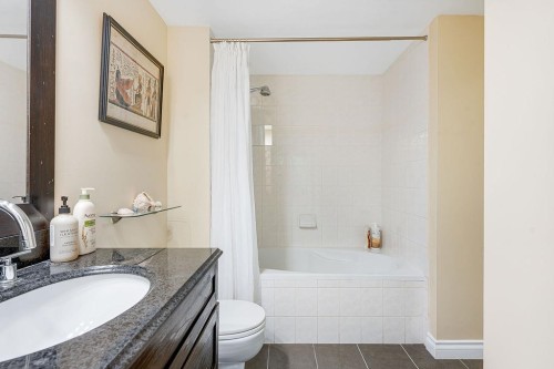 205-6860 Rumble Street, Burnaby, BC 