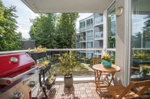 211-8460 Jellicoe Street, Vancouver, BC 