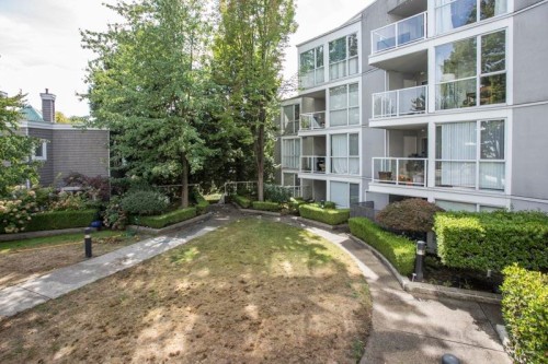 211-8460 Jellicoe Street, Vancouver, BC 