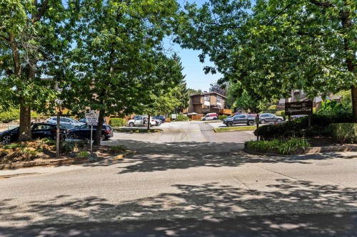 2-302 Highland Way, Port Moody, BC 