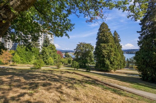 127-22 Royal Avenue E, New Westminster, BC 