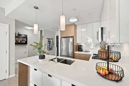 127-22 Royal Avenue E, New Westminster, BC 