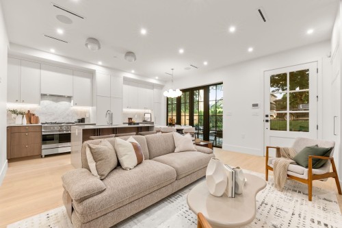 1-2735 Eton Street, Vancouver, BC 