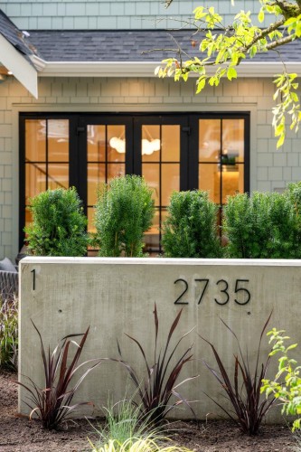 1-2735 Eton Street, Vancouver, BC 