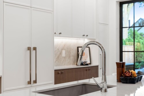 1-2735 Eton Street, Vancouver, BC 