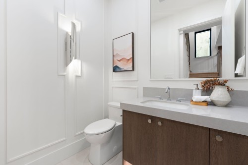 1-2735 Eton Street, Vancouver, BC 