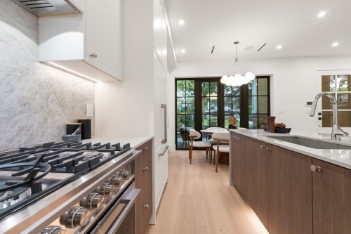 1-2735 Eton Street, Vancouver, BC 