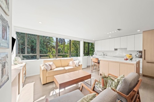 817-1445 Marpole Avenue, Vancouver, BC 