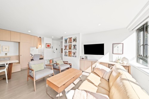 817-1445 Marpole Avenue, Vancouver, BC 