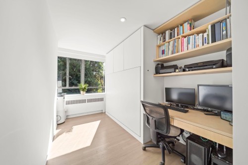 817-1445 Marpole Avenue, Vancouver, BC 