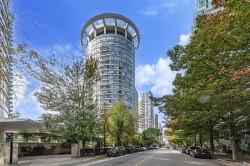 1203-1288 Alberni Street  Vancouver, BC V6E 4N5