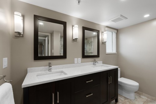 109-1111 Haro Street, Vancouver, BC 