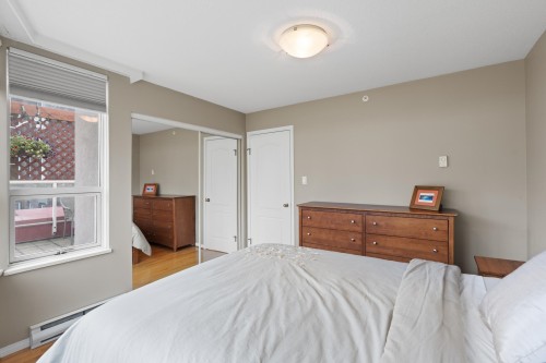 109-1111 Haro Street, Vancouver, BC 