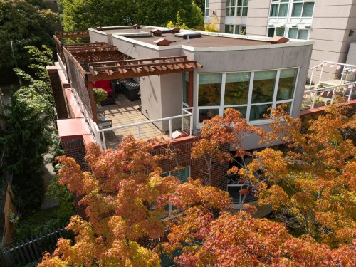 109-1111 Haro Street, Vancouver, BC 