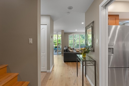 109-1111 Haro Street, Vancouver, BC 